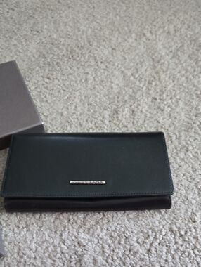 Black Leather Trifold Wallet with Silver Accent